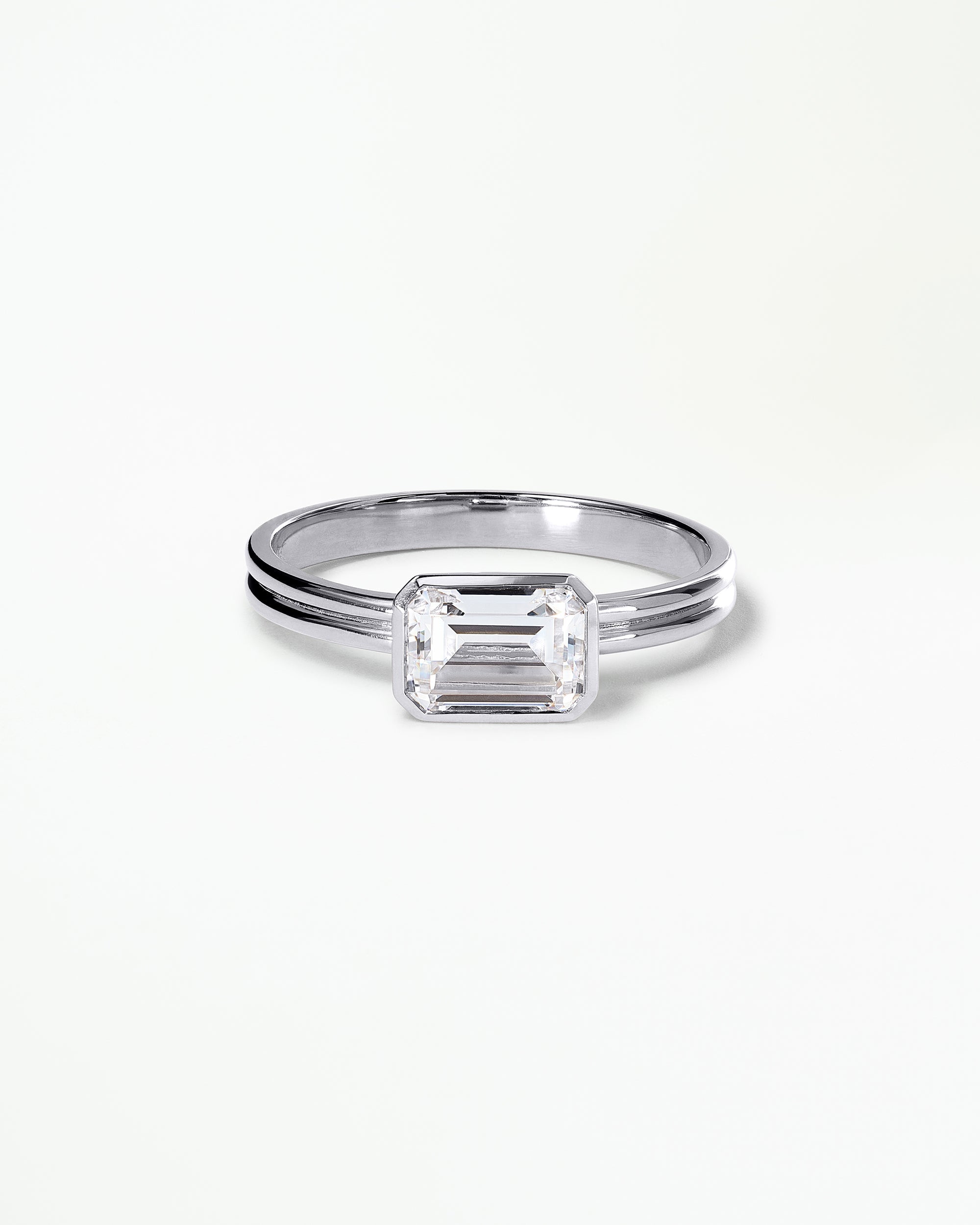 [lifestyle]Emerald Cut Diamond Ridge Solitaire Ring