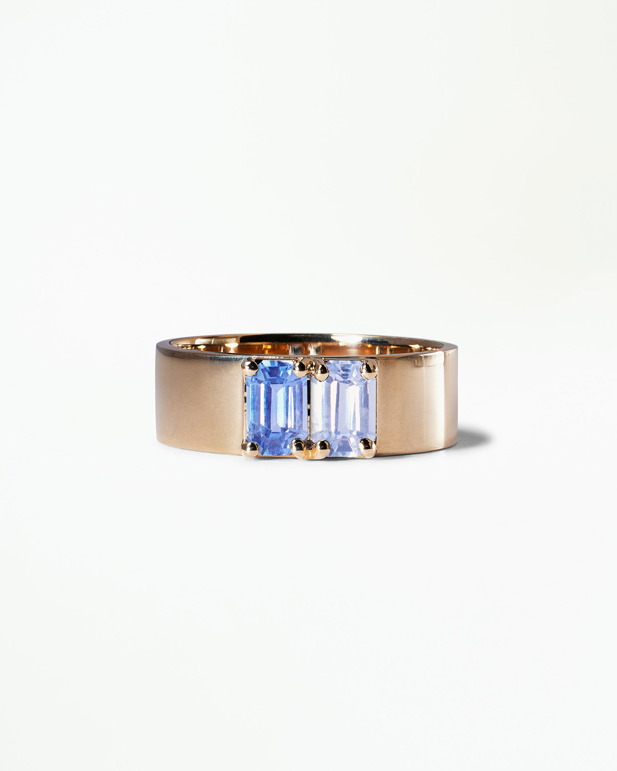 Emerald Cut Tonal Sapphire Menhir Ring