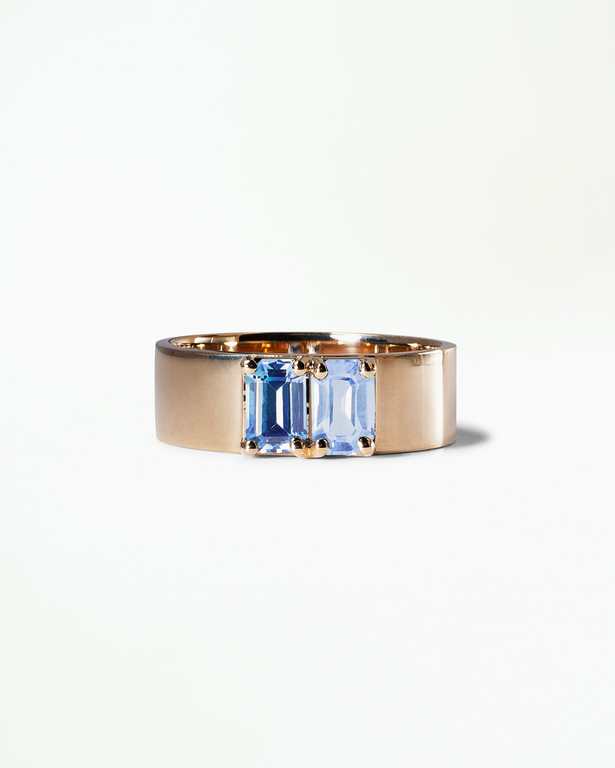 Emerald Cut Tonal Sapphire Menhir Ring