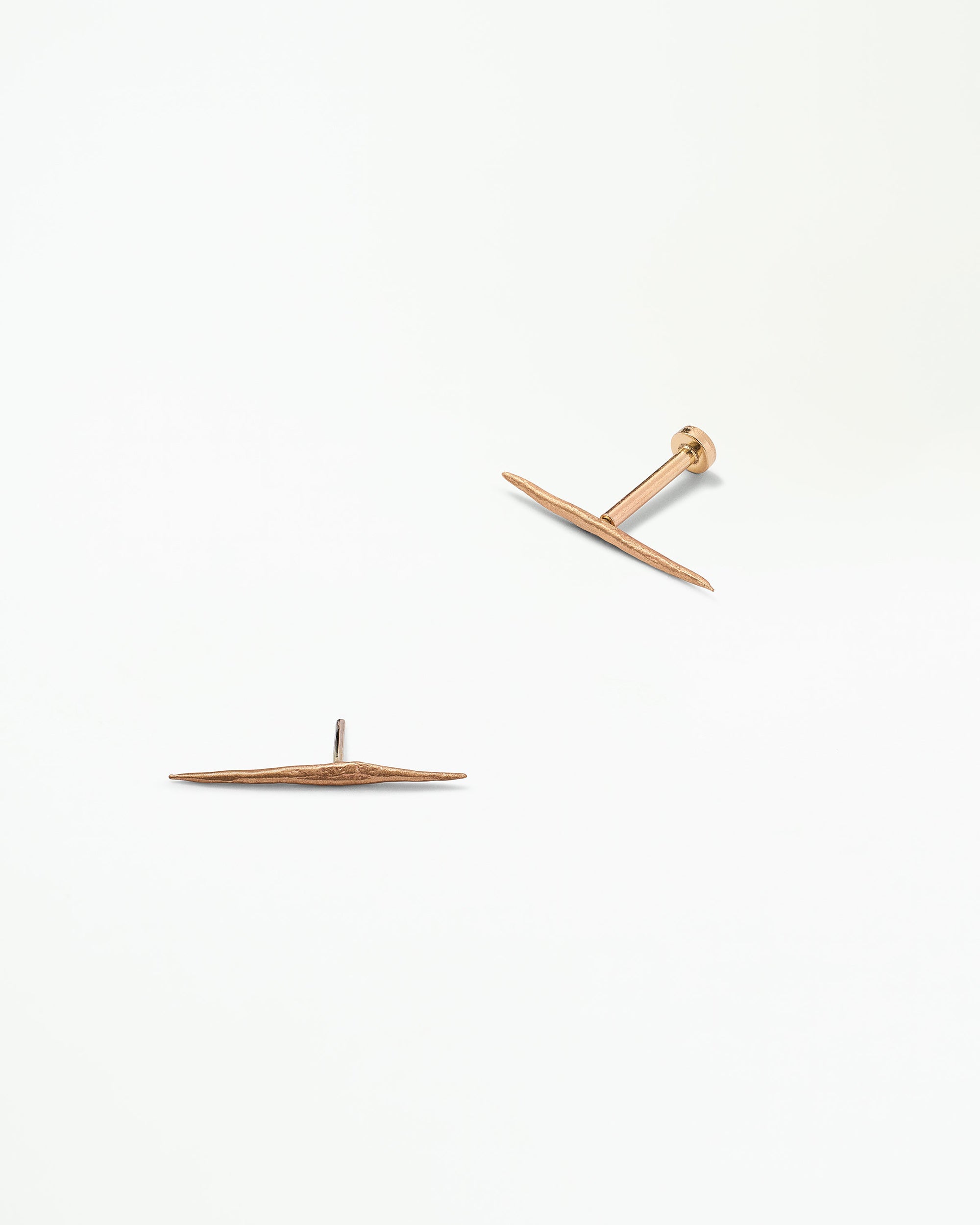 Gold Stick Wisp Flat Back Earring