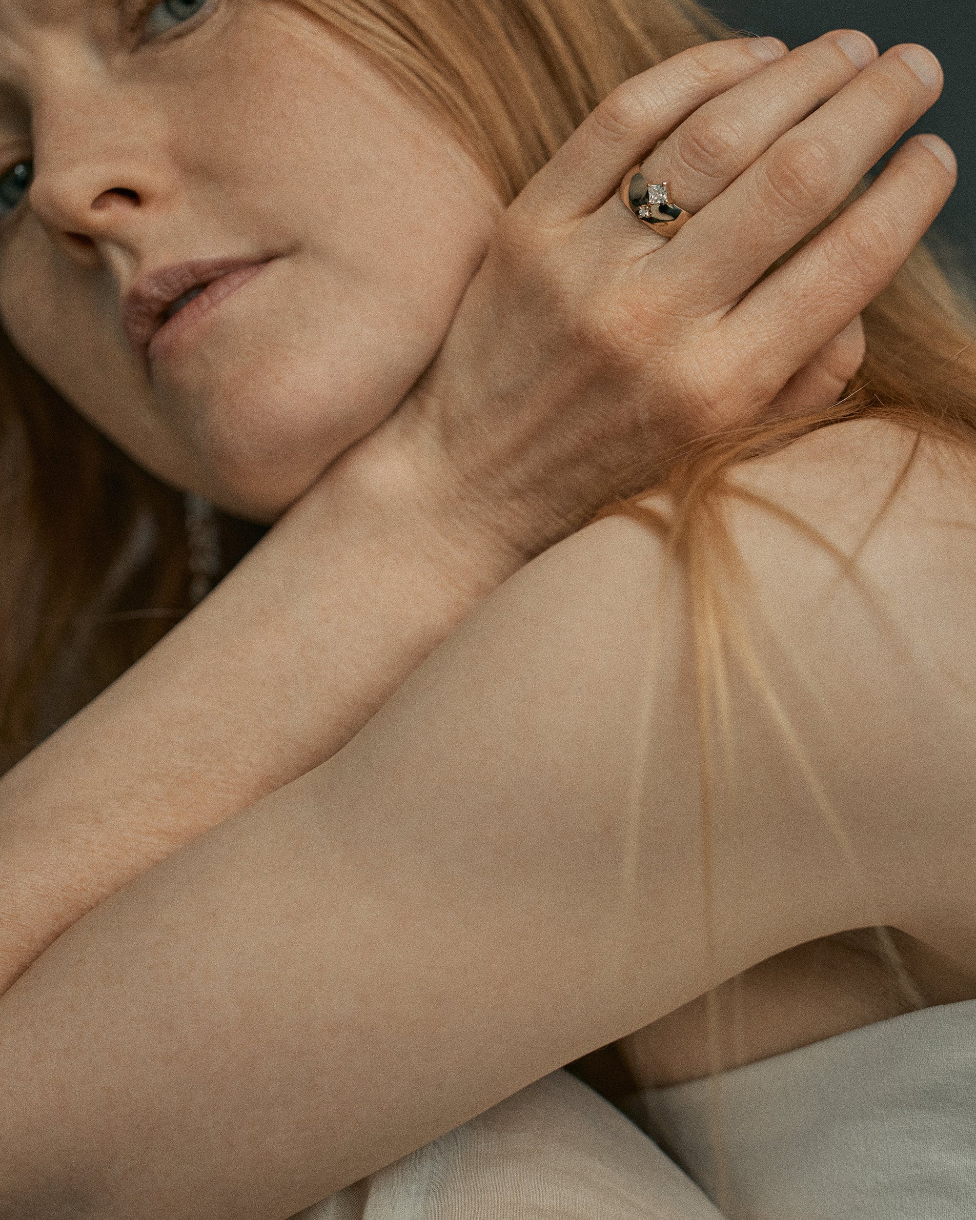 [lifestyle]Princess Cut Diamond Bricolage Ring