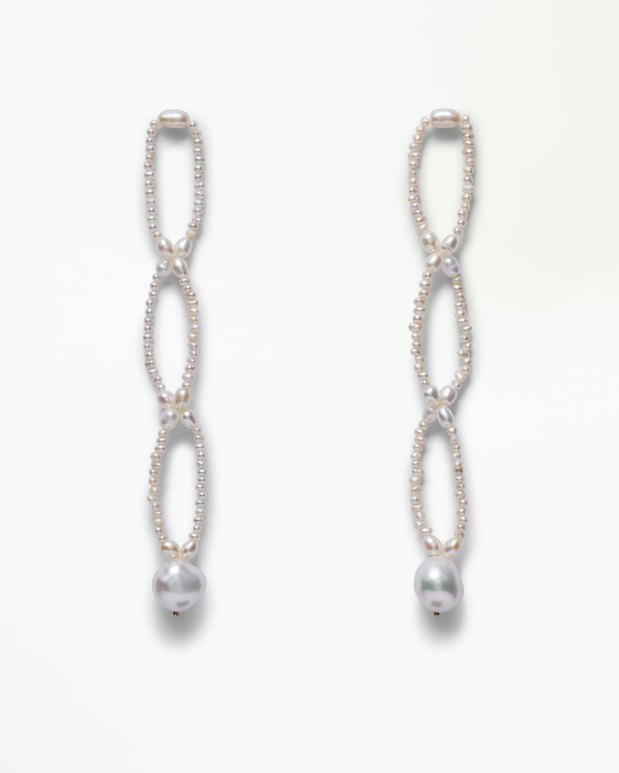 Pearl Petal Earring