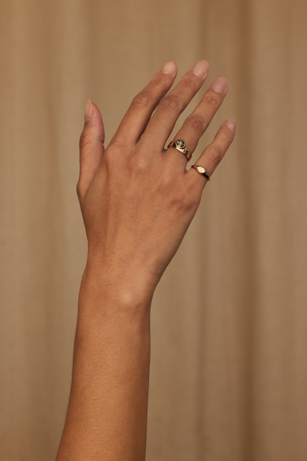 Oval Brilliant Cut Sapphire Monolith Ring No. 4