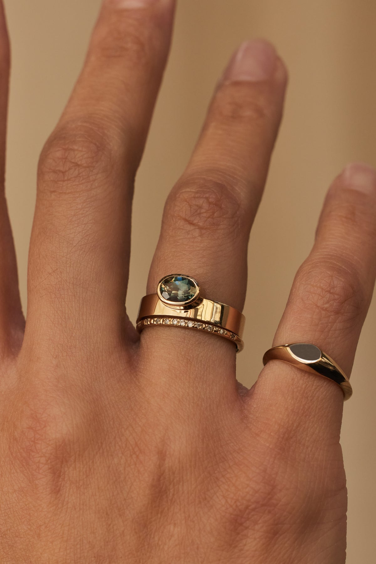 Oval Brilliant Cut Sapphire Monolith Ring No. 4