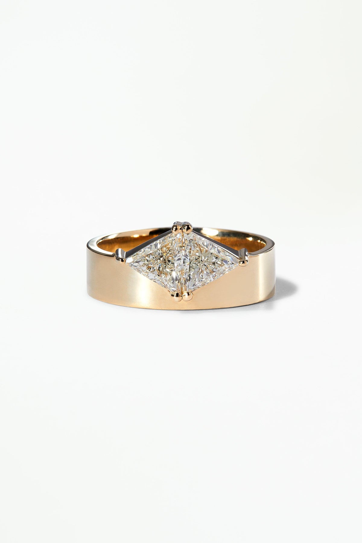 One of a Kind Diamond Trillion Bricolage No. 7 - WWAKE